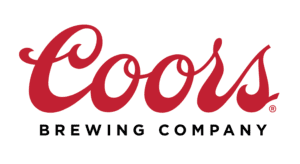 Logotipo de Coors Brewing Company con letras rojas y negras.